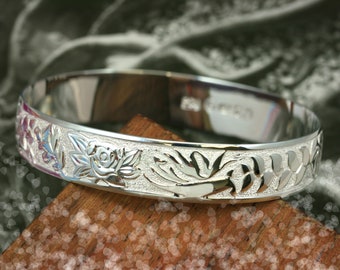 Sterling Silver 12mm Four Seasons Hawaiian Florals Design with Plain Edge Bangle (BA003)