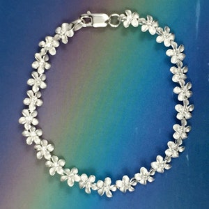 Sterling Silver 7MM Hawaiian Plumeria with Clear CZ Design Bracelet (B1401_7MM)