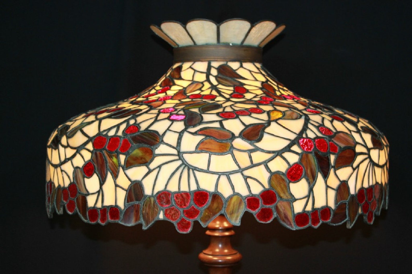 Chicago Mosaic Leaded Stained Glass Lamp Shade Cherry Tree Tiffany