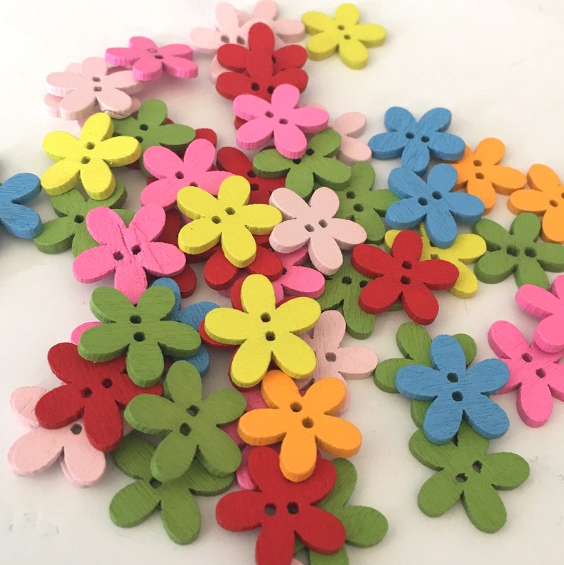 20 14mm Flower Buttons Mixed Colour Flower Buttons Wooden Etsy