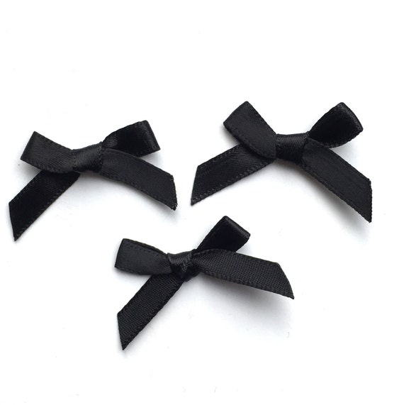 Ribbons & Accessories - Pull Bows & Pre-tied Bows - Floral Supply