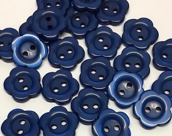 10 Delicate Blue Daisy Flower 4 Holes Wooden Sewing Buttons 30mm Free UK P&P 10 Delicate Blue Daisy Flower 4 Holes Wooden Sewing Buttons 30mm Free UK P&P