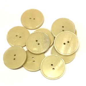 10, Oatmeal Vintage Buttons in Two Different Sizes 23mm and 20mm ...