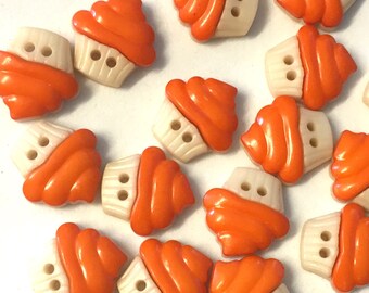 10, orange cupcake buttons, bun design buttons, cute orange buttons, orange novelty buttons, 15mm buttons, cake buttons, food buttons