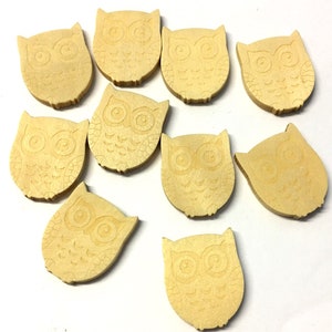 20 x 25mm leichte Eulen Cabochons aus Holz, Holz Cabochons, Geformte Holzstücke, Eulenformen, Bastelformen