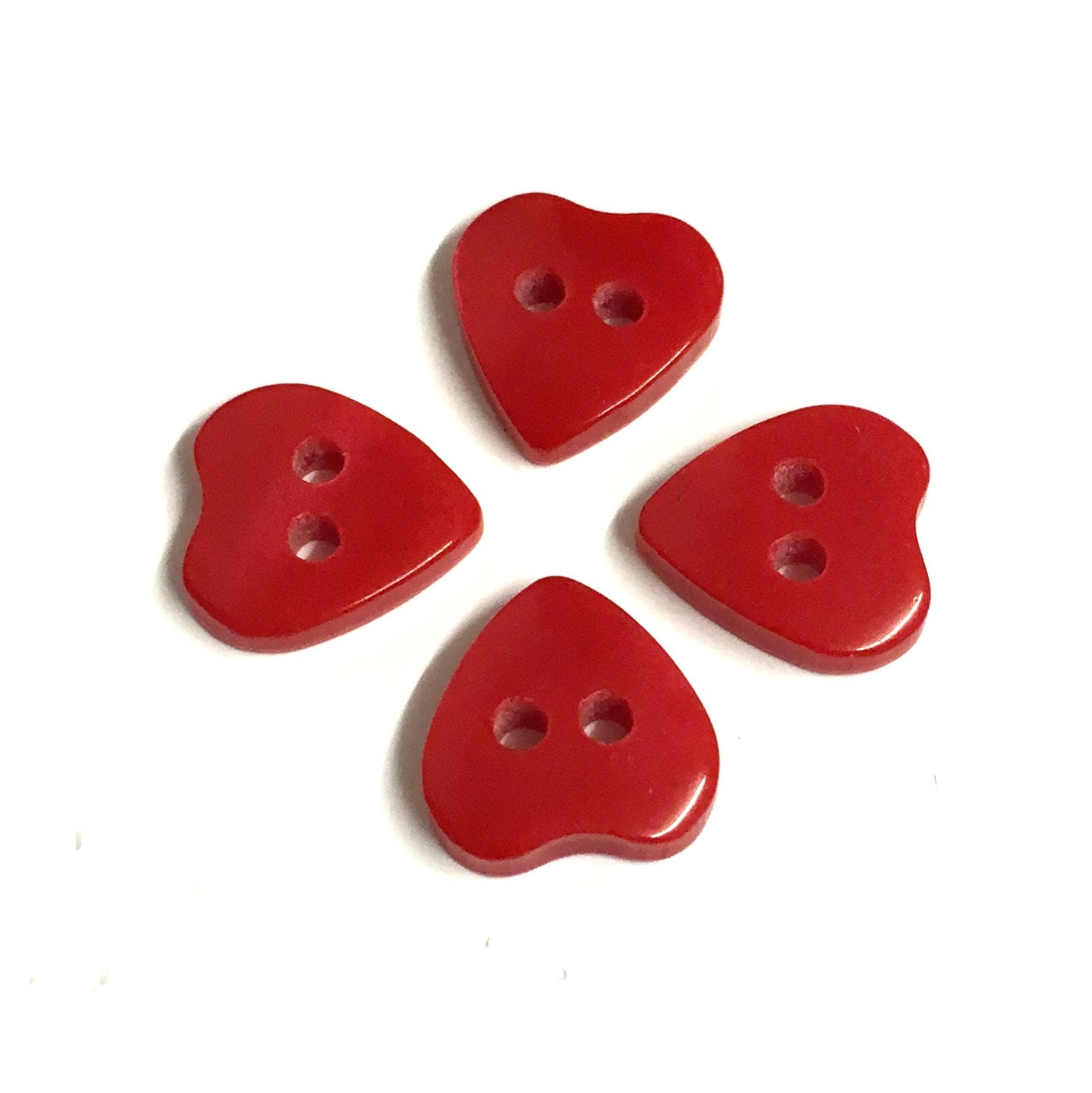 10 Red Heart Buttons Heart Shaped Buttons Tiny Buttons Etsy UK