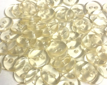 Bottone a forma di fiore giallo - Italia