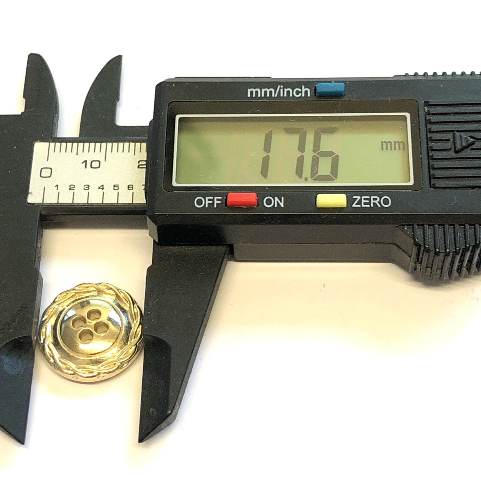 6 Solid Metal Pale Gold Coat Buttons Heavy Metal Buttons Etsy UK