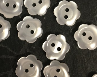 10, white flower buttons, flower shaped buttons, 12mm button, opalescent buttons, dolls buttons, baby buttons, floral buttons, white buttons