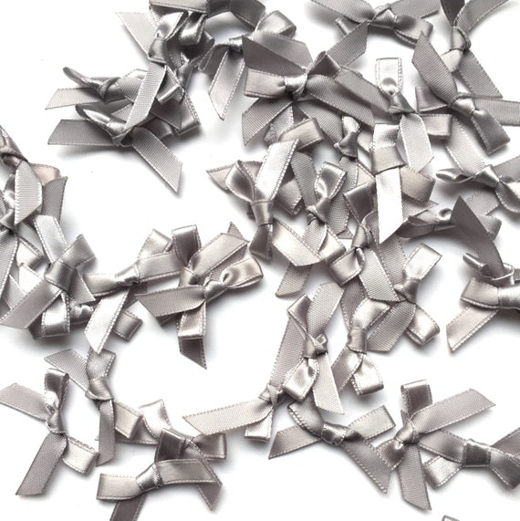 Tiny Embellishment Craft Artificial Applique Wedding 100 Assorted Smallest Gold /& Silver Ribbon Bows Size 20 mm