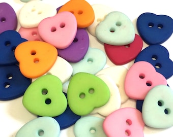 10-delige hartknopen met gemengde kleuren: nieuwigheid: 12 mm, twee gaten