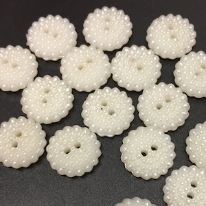 Botões de resina com bolinhas peroladas creme (12 mm, 10 unidades)