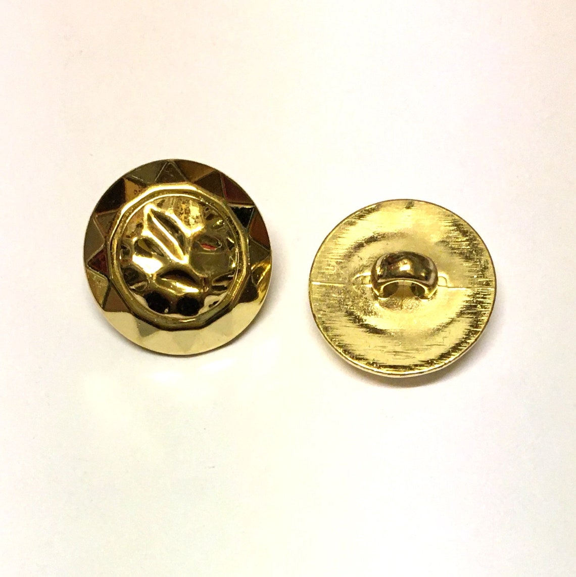 10 X Gold Buttons Metallic Hammered Effect Buttons Plastic Etsy