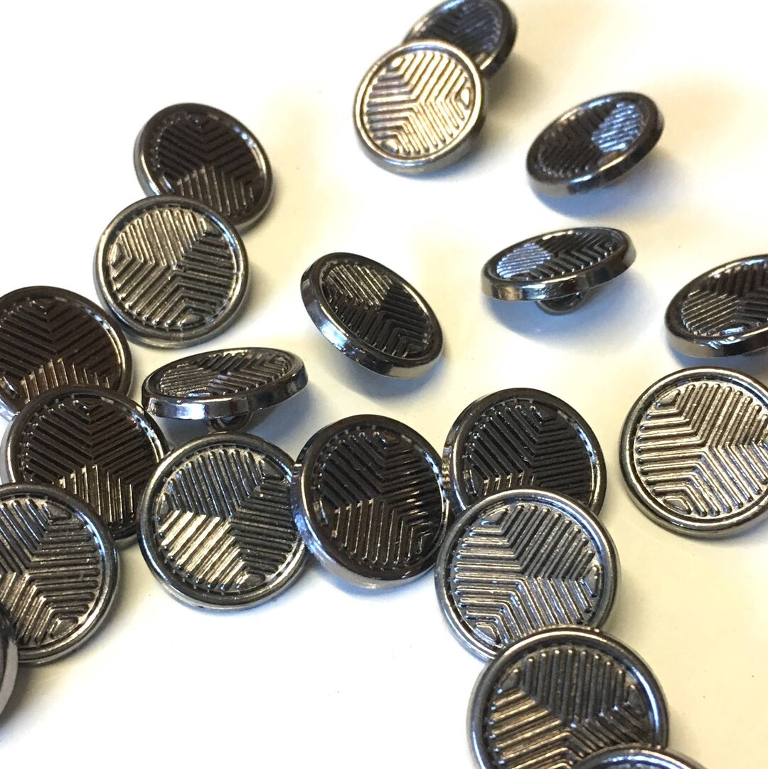 10 Vintage Black Metal Buttons: 15mm Chevron Style - Etsy