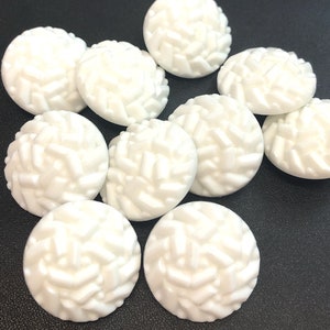 5, chunky white embossed buttons, 28mm buttons, coat buttons, large embossed pattern buttons, buttons UK, round white buttons, craft buttons