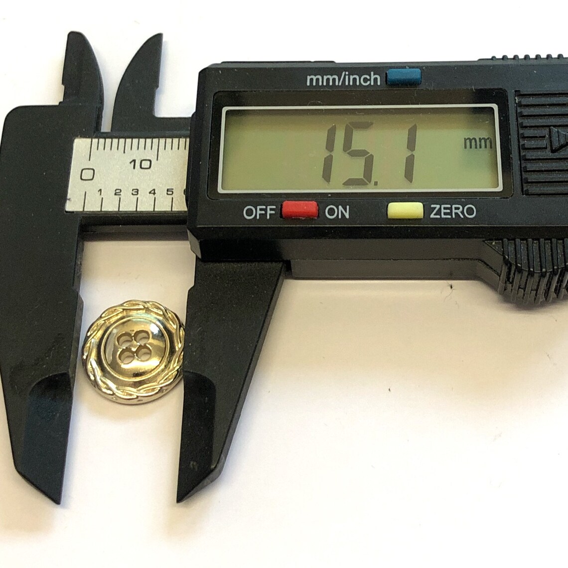 6 Solid Metal Pale Gold Coat Buttons Heavy Metal Buttons Etsy UK