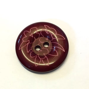 5 x 30mm burgundy chunky buttons with flower design, maroon buttons, coat buttons, large burgundy buttons, jacket buttons