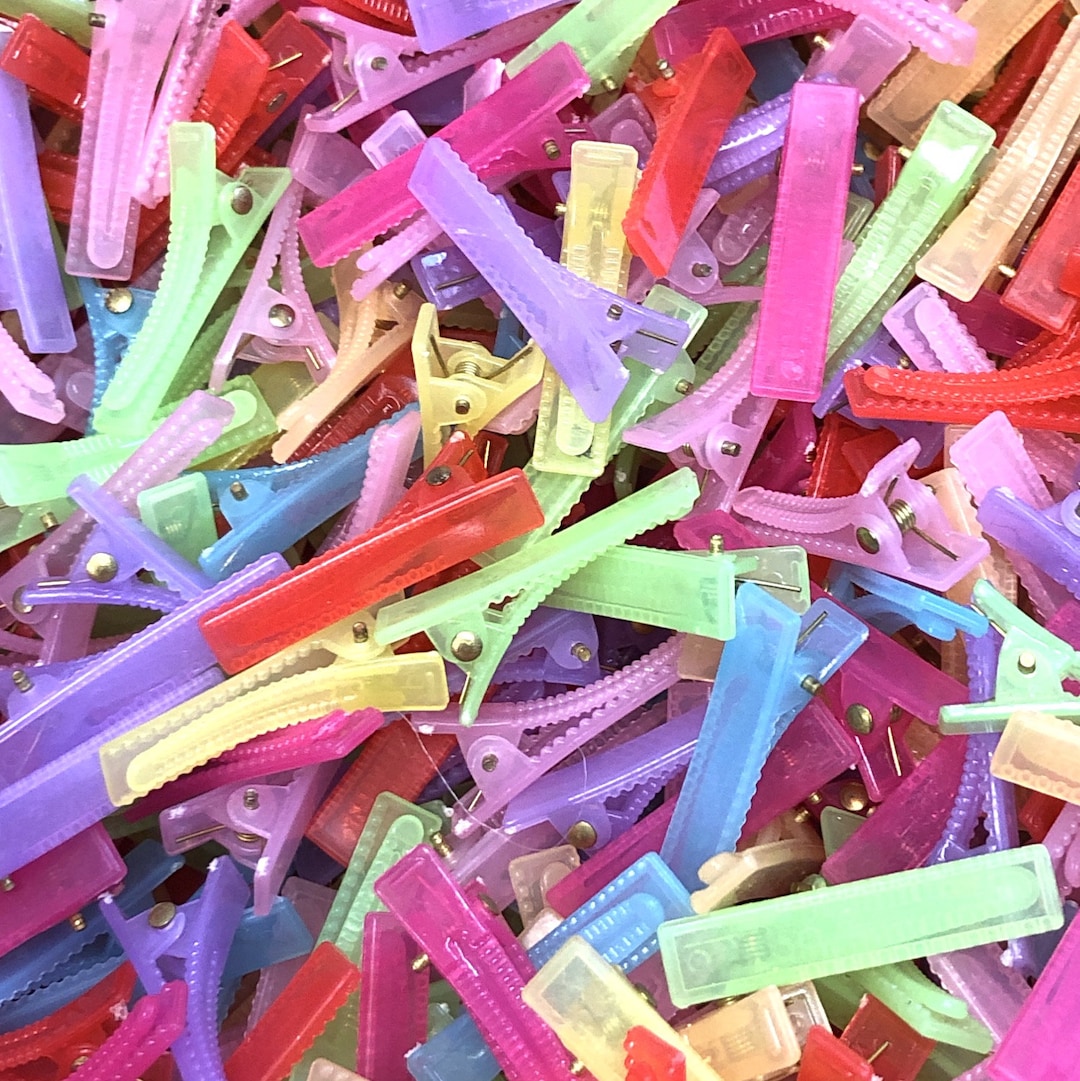 20, Small Plastic Alligator Clips, Assorted Alligator Clips, Alligator