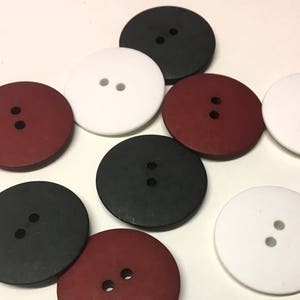 Large Resin Buttons: 32mm Craft Sewing Buttons - Pack of 5