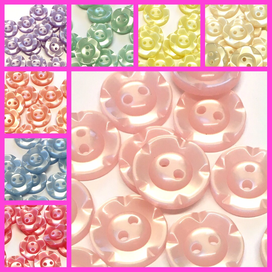 10, 26L Wheel Buttons, Blue Buttons, Pink Buttons, Yellow Buttons, Red, Green, Peach Fruit Gum