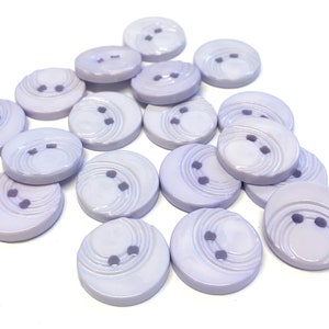 10, 19mm (30L) lilac buttons buttons, pale lilac buttons, lilac buttons, etched sweater buttons
