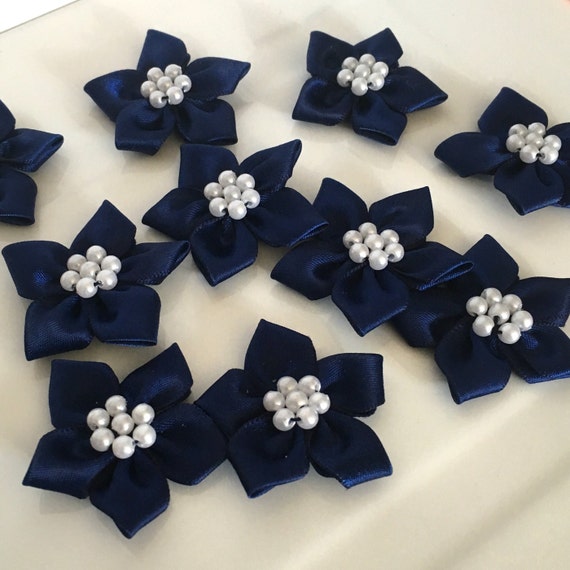 Fiore con strass e perline, da cucire e incollare, dimensioni: 5 cm