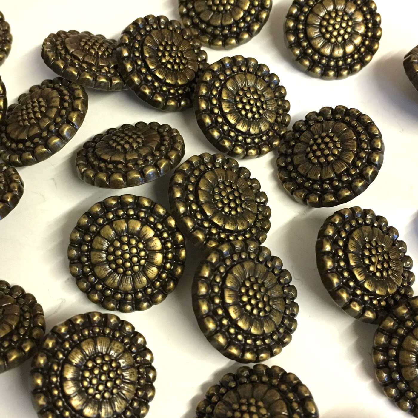 10, 20mm bronze metallic buttons, bronze resin buttons, bronze