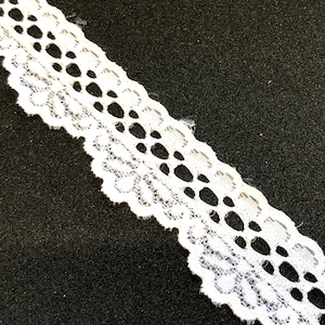 5M, 32mm breite elastische Spitze, weiße leichte Stretch Spitze, weiße elastische Spitze, weiße Dessous Spitze, weiße Edging Spitze