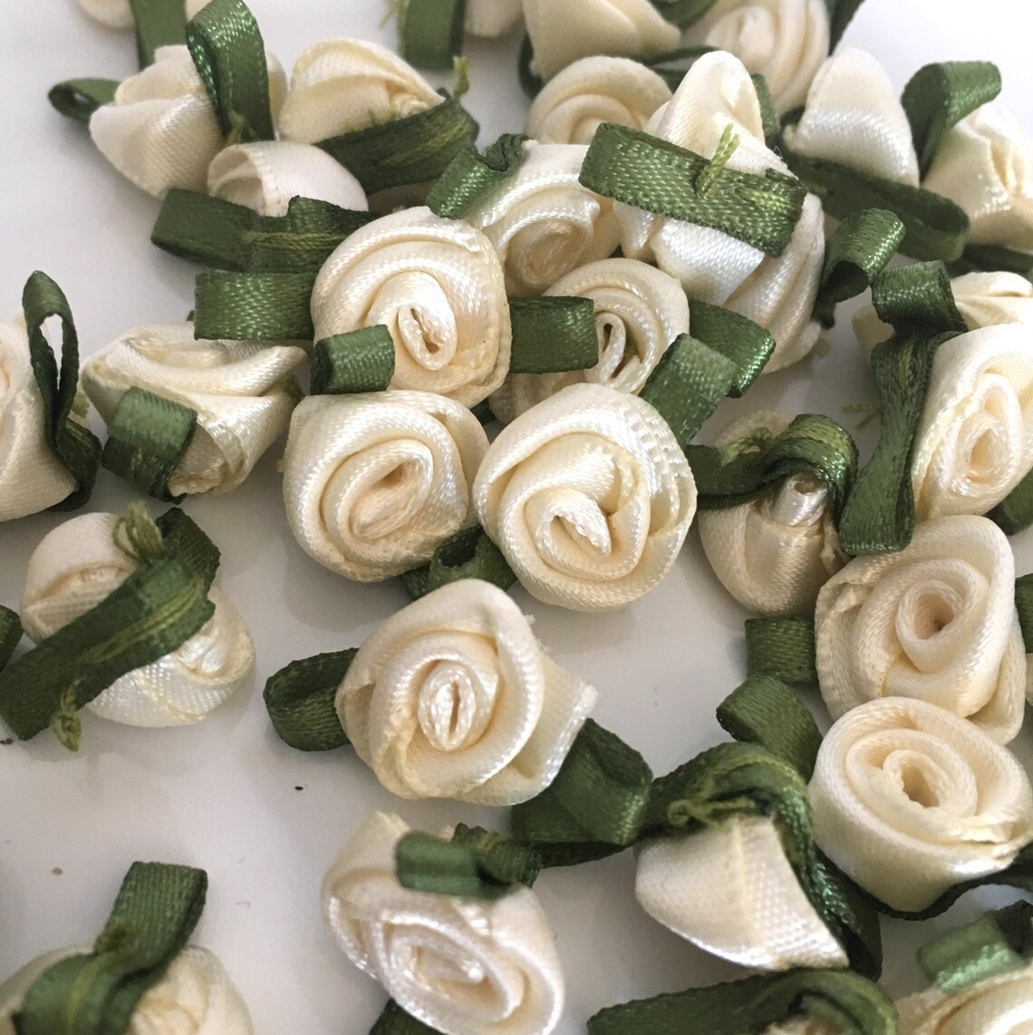 20 ivory ribbon roses satin ribbon roses ivory satin roses Etsy