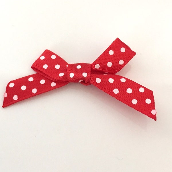 10, red spotty bows, red dotty bows, red polka dot bows, cardmaking supplies, red bows, ribbon bows, 7mm bows, sewing supplies, wedding bows