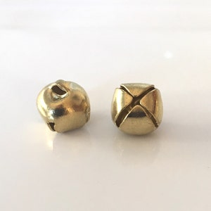 20, jingle bells, gold bells, pet collar bells, Christmas bells, Christmas crafts, metal charms, bracelet charms, Jewellery supplies