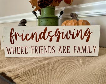 Friendsgiving Wooden Sign - Cream