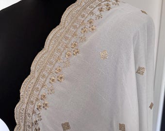 Beautiful Hand Embroidered White Dupatta with Gold Work