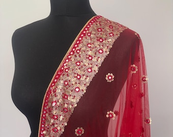 Dupatta Chunni de red roja con borde de lentejuelas brillantes