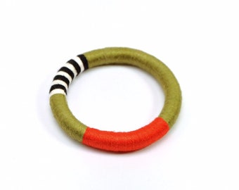 BANGLE BRACELET - rope bracelet, olive green bangle, statement bracelet, textile, thread, contemporary, colorful, multicolor, metal free