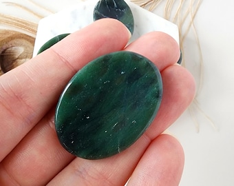 BOWENITE crystal worry stone polished pocket size thumb stones palm gemstone for reiki healing natural green new jade antigonite serpentine