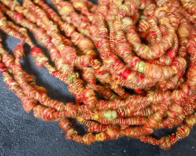 Art Yarn, Thick and thin Yartn Handspun fancy yarn Merino wool slub yarn / felting wool, wool for weaving