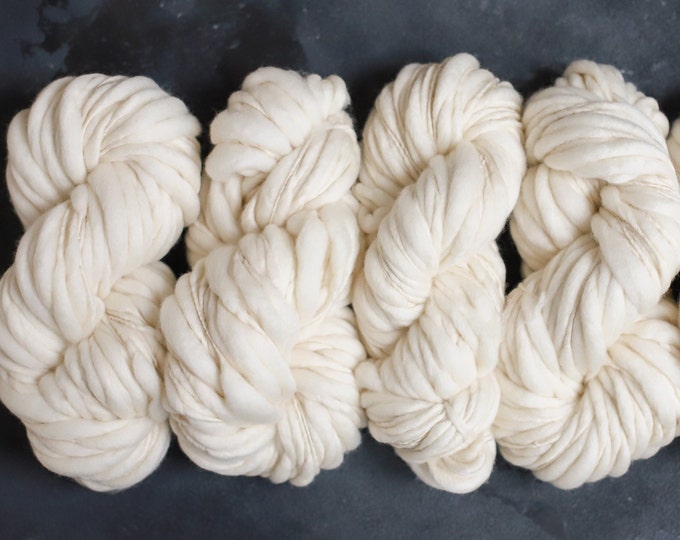 400g - 800g Thick and Thin Yarn hand spun merino, knitting yarn / weaving, crochet, dollmaking natural white