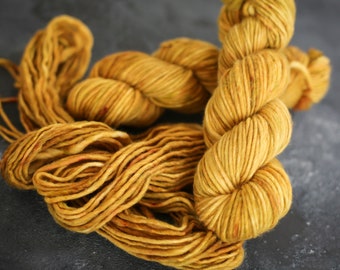Hand dyed Merino Yarn extrafine, senf