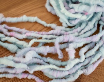 Art Yarn, Thick and thin Yartn Handspun fancy yarn Merino wool slub yarn / felting wool, wool for weaving