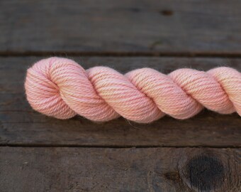 Handdyed Yarn Alpaka  handgefärbte Wolle Strickwolle, apricot