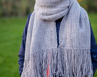 Merino Seide Schal handgefärbt und handgewebt / handdyed & handwoven Scarf wrap / Schlauchschal / Wolle  /Scarf wool / weaving cowl / grau