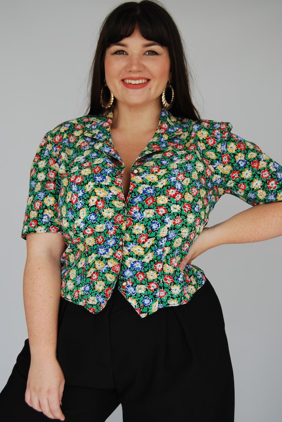 Green Floral 90s does 40s Style Cropped Vintage Bl