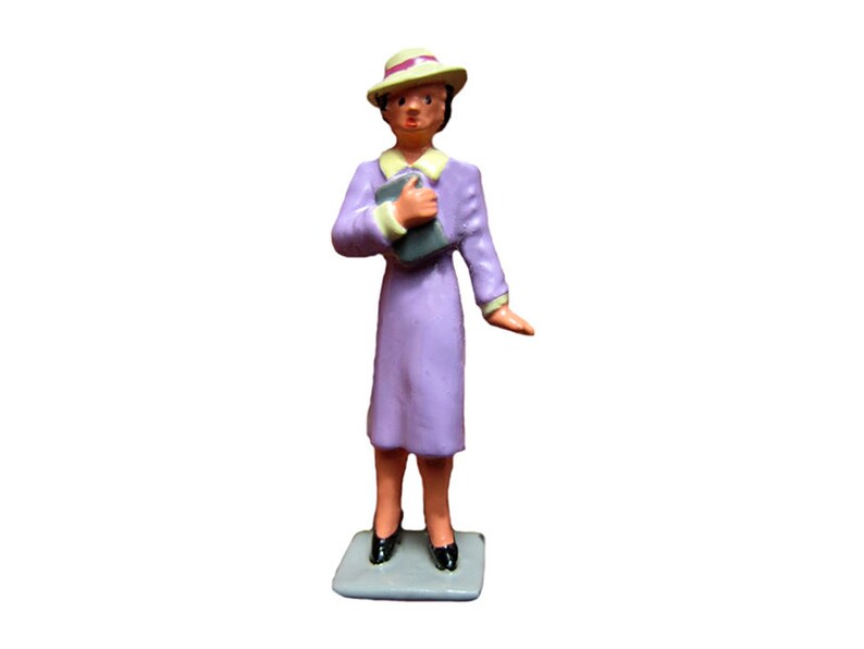Hand Cast Vintage Style Metal Figure Lady with Purse /& Hat