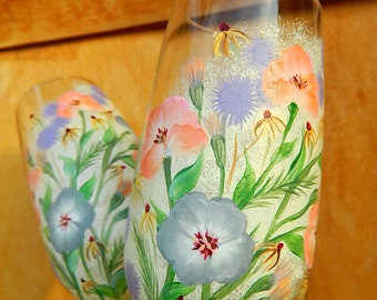 Wildflowers hand painted wine glasses Best friend gift set of 2 Pastel colors wine lover gift Bridesmade gift