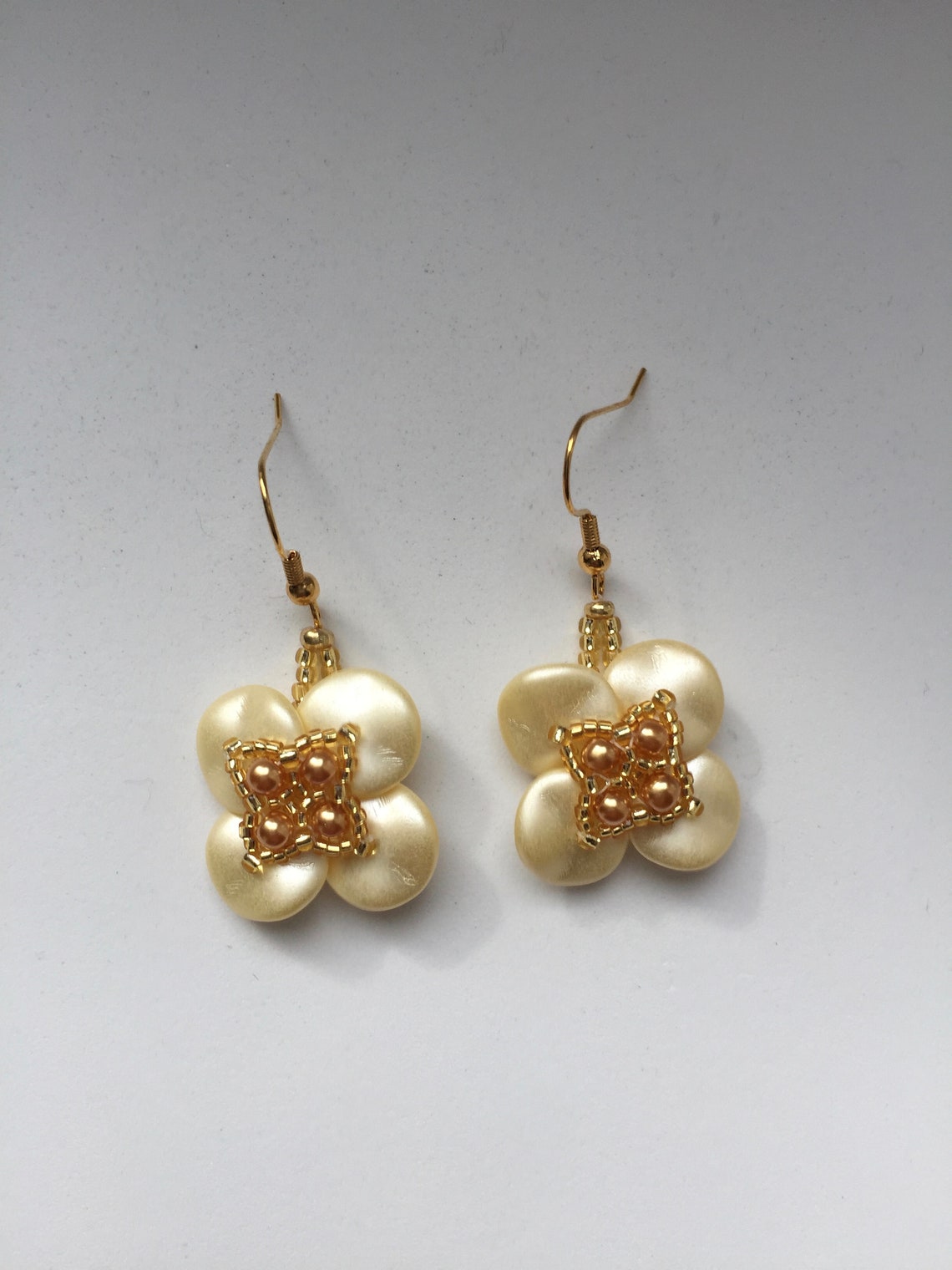 Beaded Earrings White and Gold Beaded Earrings Flower Shaped Cream