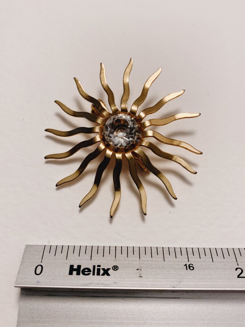 Vintage Signed Sarah Cov Coventry Large Gold Tone /& Pearl Sunburst Sun Flower Brooch Pin