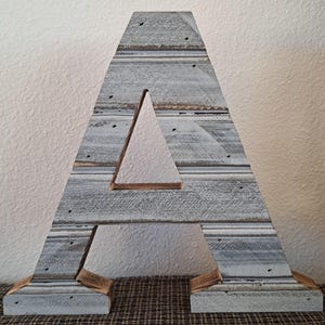 Letras de madera rústicas personalizadas para granero / Letras grandes personalizadas hechas a mano de estilo de granja / Letras de madera para colgar en la pared o de pie