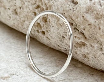 Thin Sterling Silver Ring – 925 Plain Band, Minimalist Stackable Silver Ring, Dainty Everyday Jewelry
