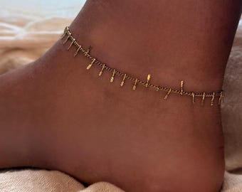 Gold Charm Anklet – Dainty Drop Chain Ankle Bracelet – Waterproof Gold Anklet